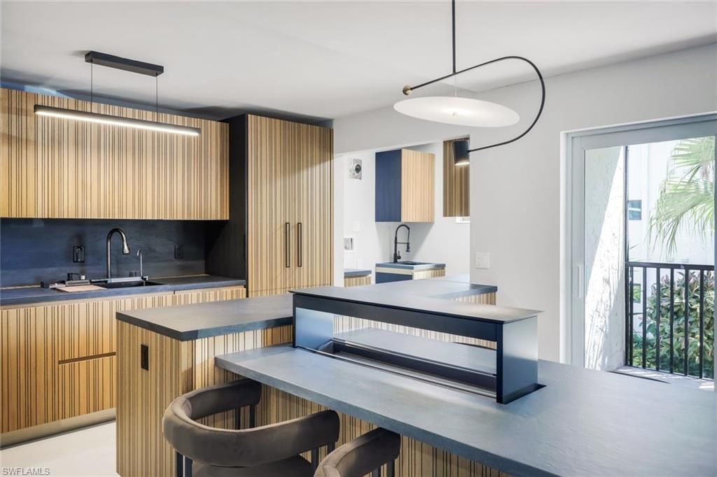 788 Park Shore Dr, Unit E20, Naples, FL 34103 Photo