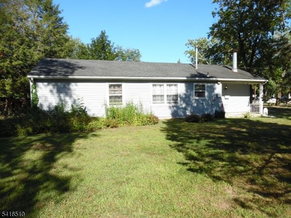 244 Manalapan Rd, Spotswood, NJ 08884