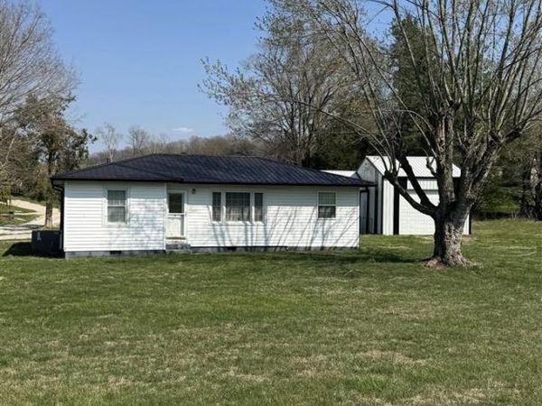 14334 Tompkinsville Road, Glasgow, KY 42141
