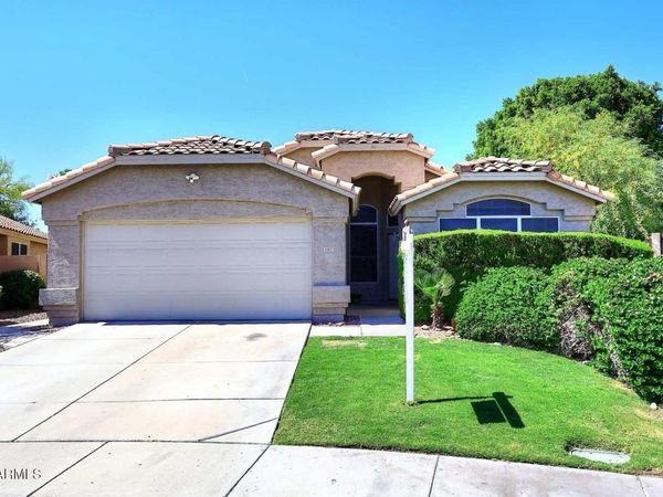 15802 S 32ND Place, Phoenix, AZ 85048
