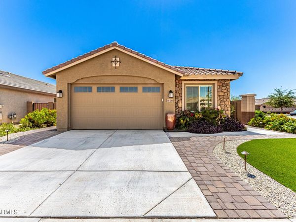 16429 W SAGUARO PARK Lane, Surprise, AZ 85387