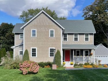 123 Undisclosed, North Attleboro, MA 02760