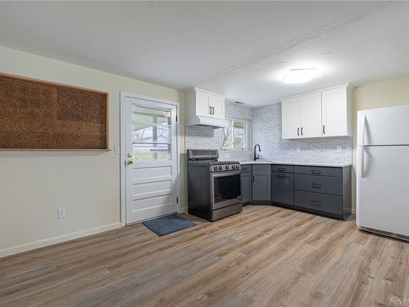 3743 Cordell Drive, Kettering, OH 45439 Photo 5