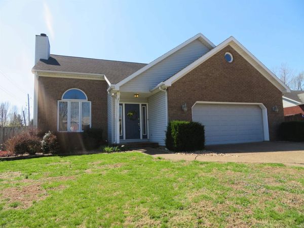 7511 Middlefield Road, Newburgh, IN 47630