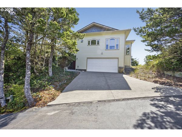 84 SAILORS RAVINE CT, Florence, OR 97439