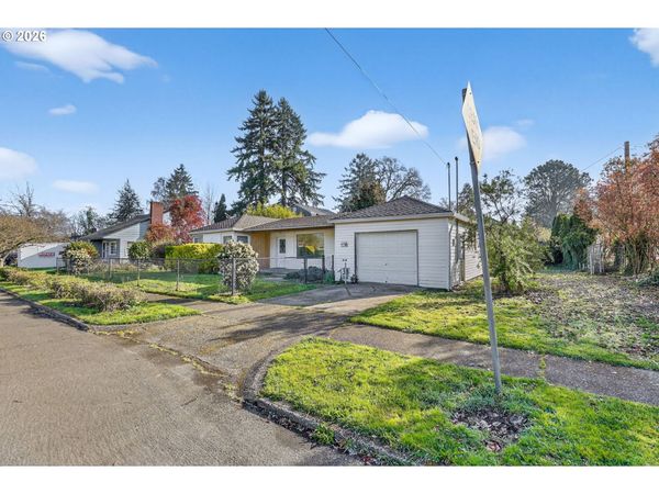 11186 SE 32ND AVE, Milwaukie, OR 97222