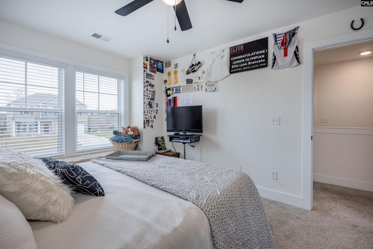 277 Shadowbrook Way  Photo 32