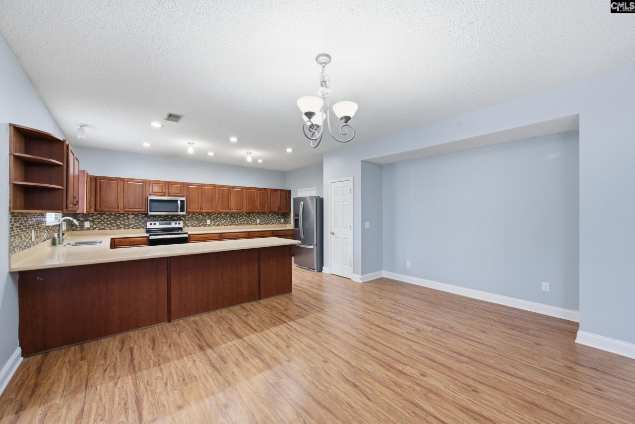 247 Winterberry Loop  Photo 10