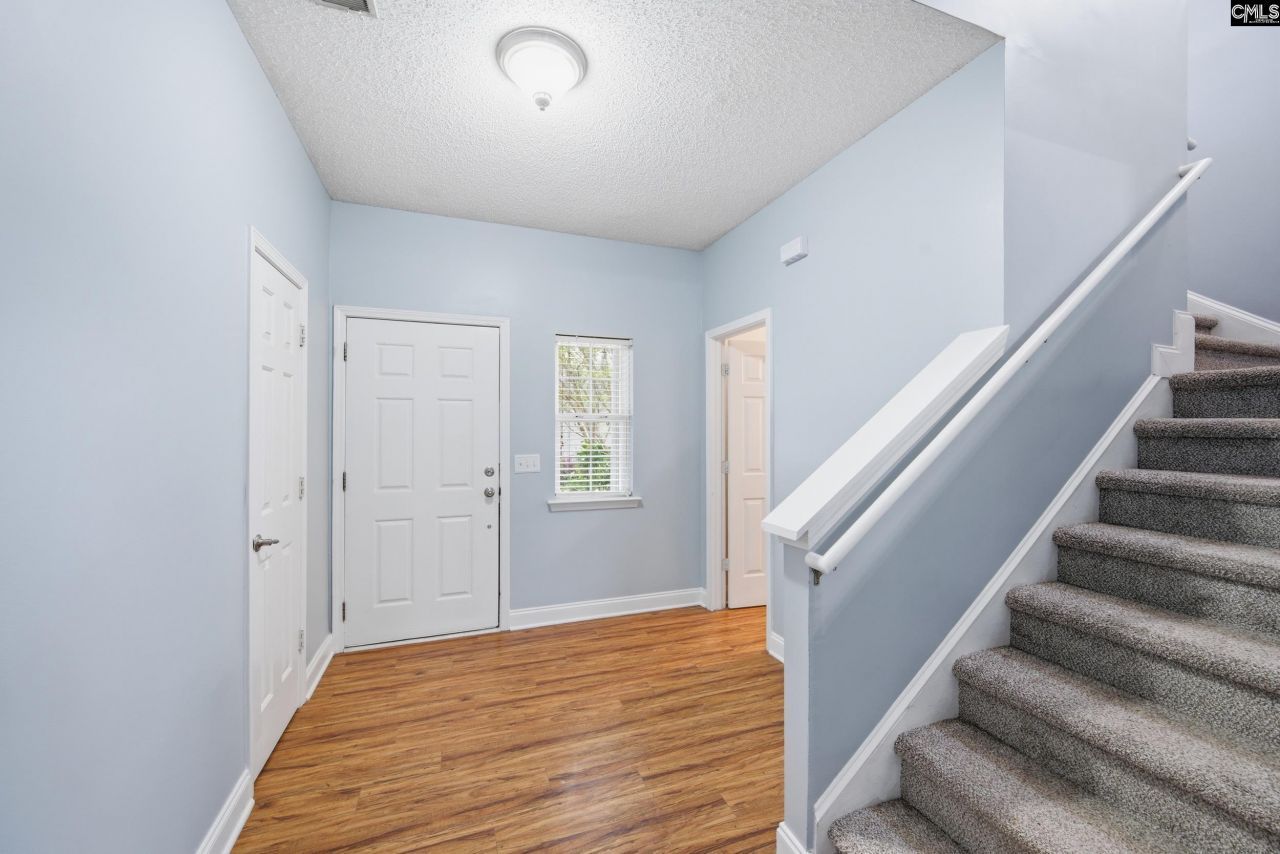 247 Winterberry Loop  Photo 6