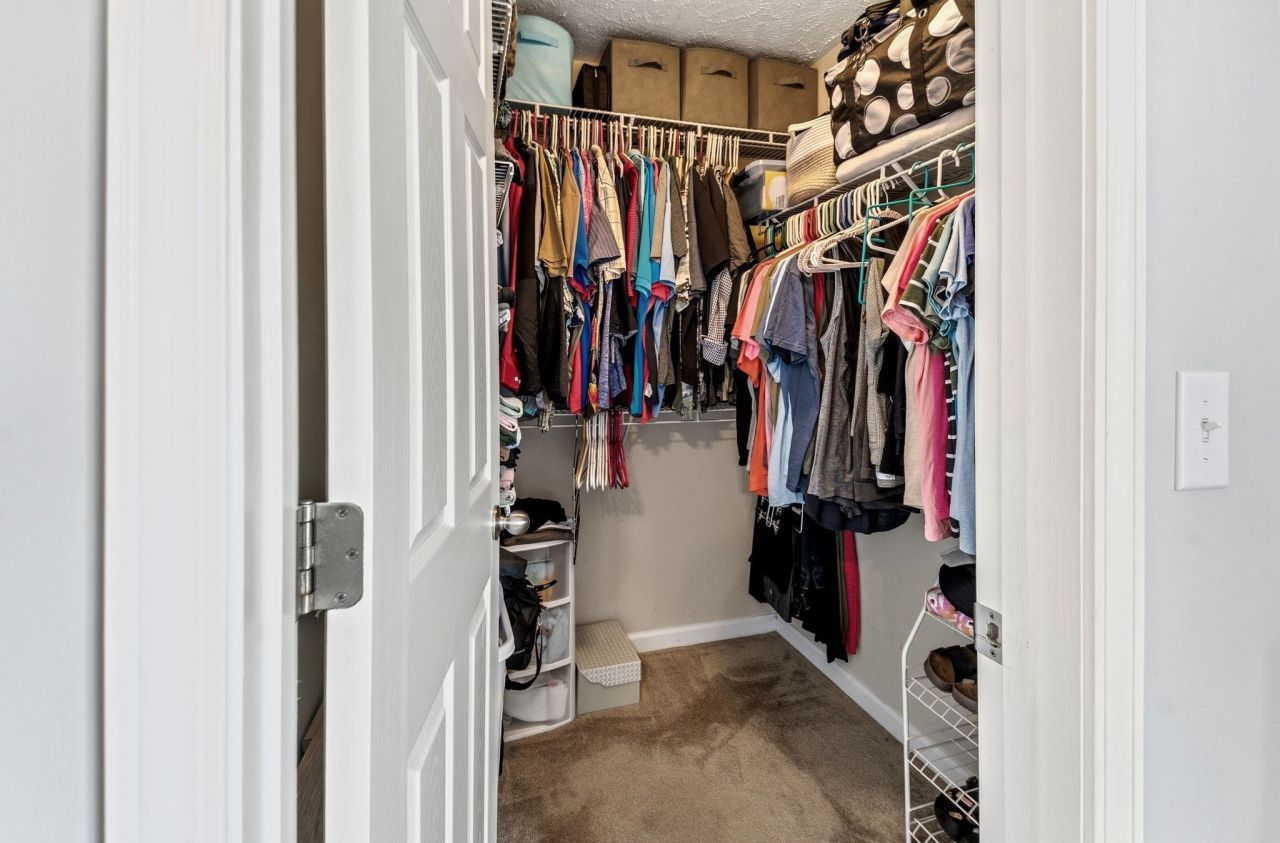 421 Carolina Woods Dr. Photo 16