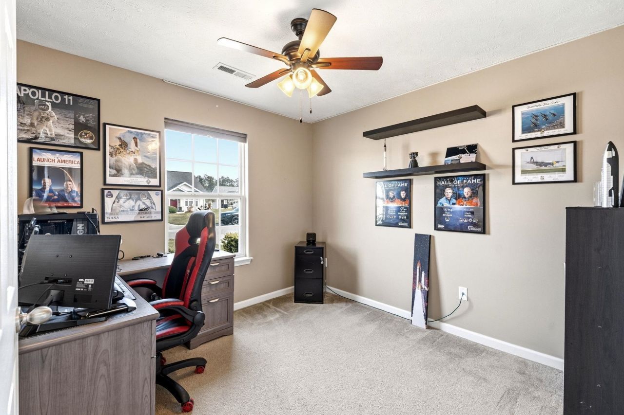 421 Carolina Woods Dr. Photo 18