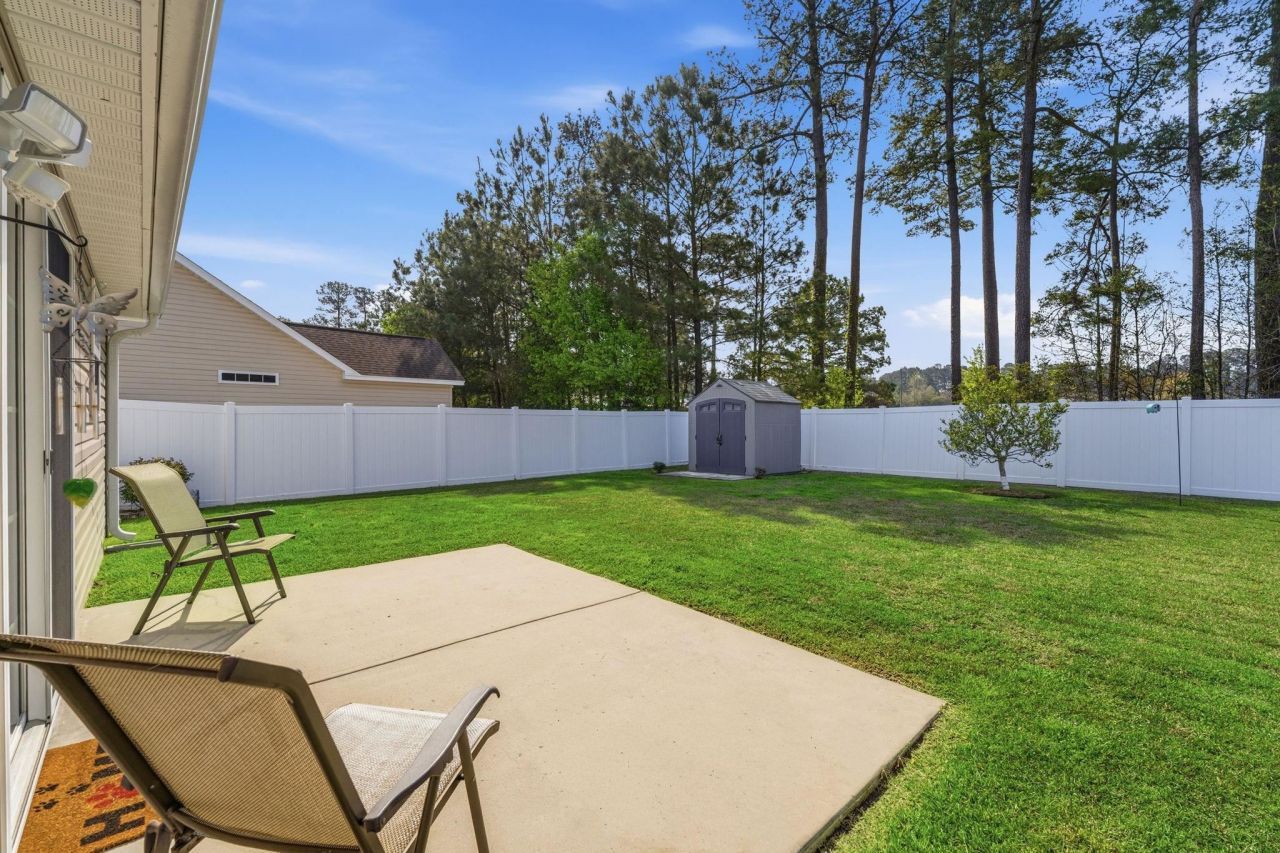 421 Carolina Woods Dr. Photo 22