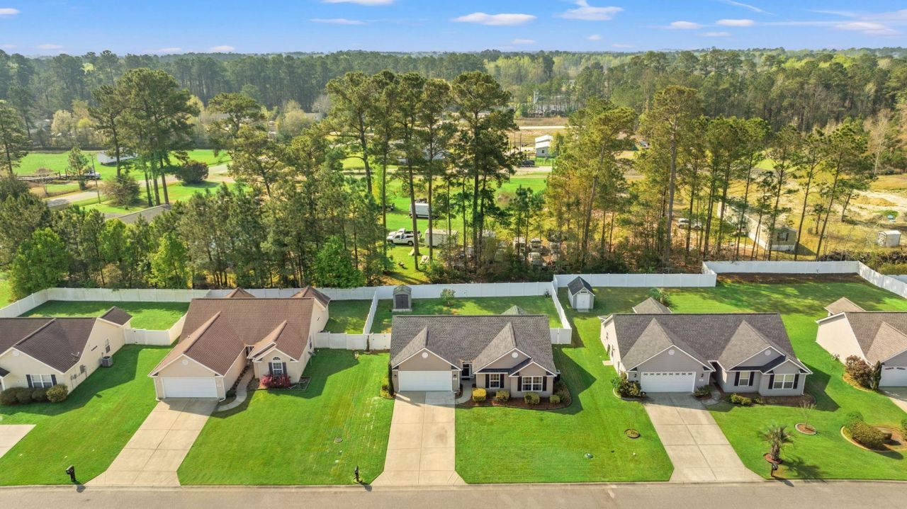 421 Carolina Woods Dr. Photo 28