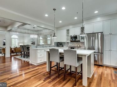 820 W GLEBE ROAD, ALEXANDRIA, VA 22305