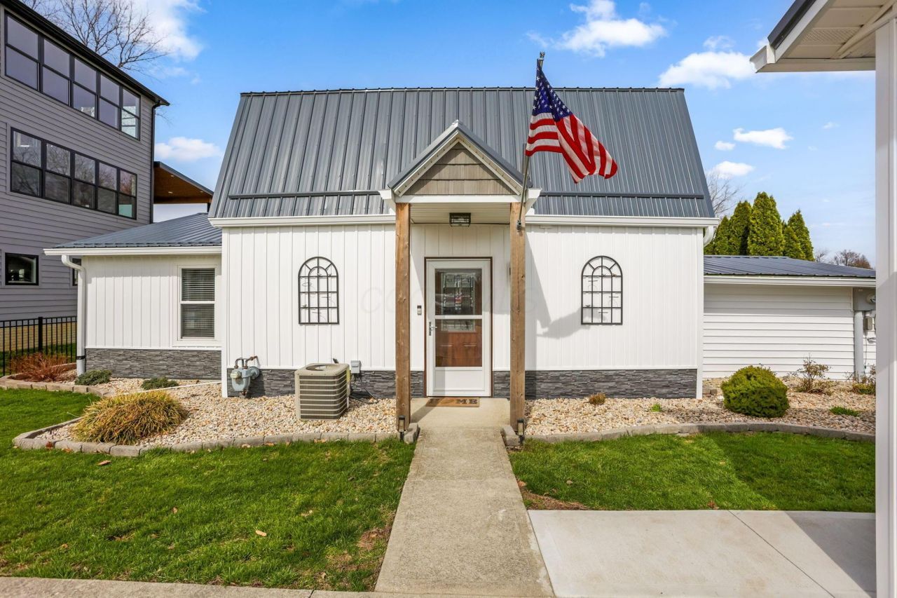 10256 Canoe Lane, Thornville, OH 43076 Main Photo