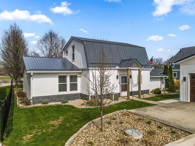 10256 Canoe Lane, Thornville, OH 43076 Photo 3