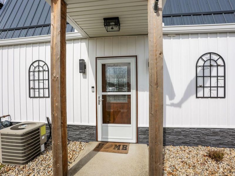 10256 Canoe Lane, Thornville, OH 43076 Photo 6