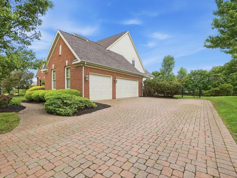 5992 Trafalgar Court, Dublin, OH 43016 Photo 5