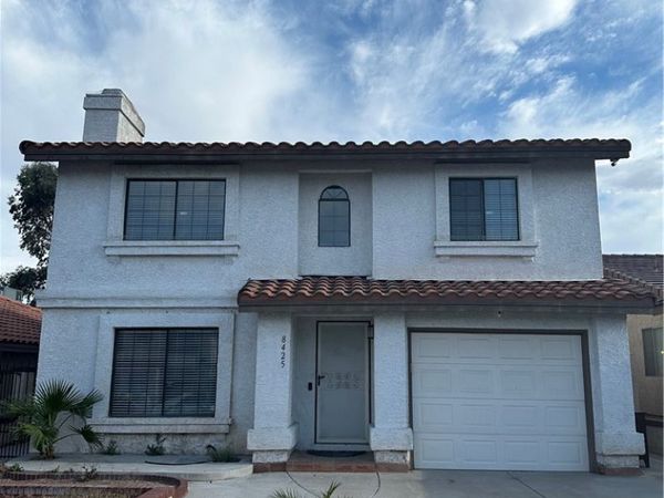 8425 Charles Court, Las Vegas, NV 89145