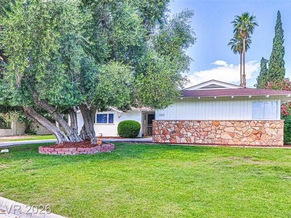 1605 Bryn Mawr Avenue, Las Vegas, NV 89102
