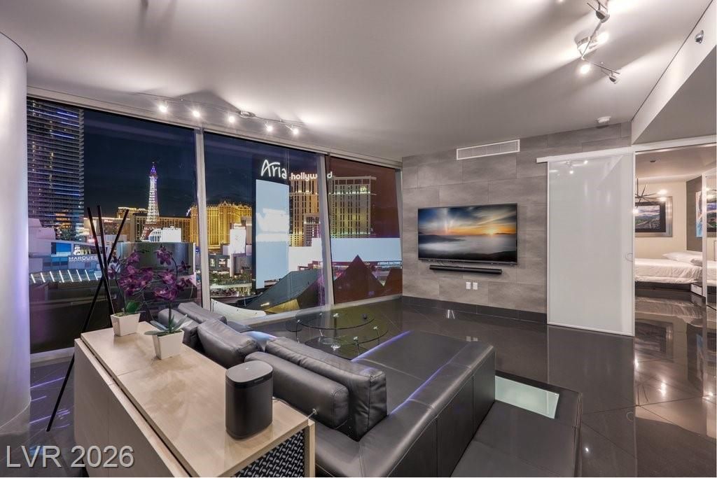 3722 Las Vegas Boulevard, Las Vegas, NV 89158