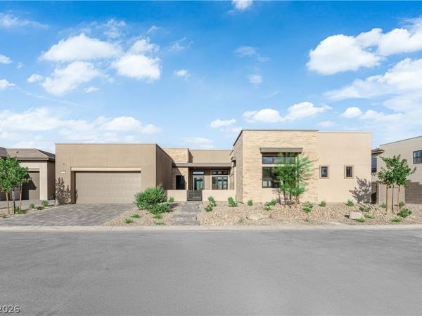 4792 Outlook Peak Street , Las Vegas, NV 89135