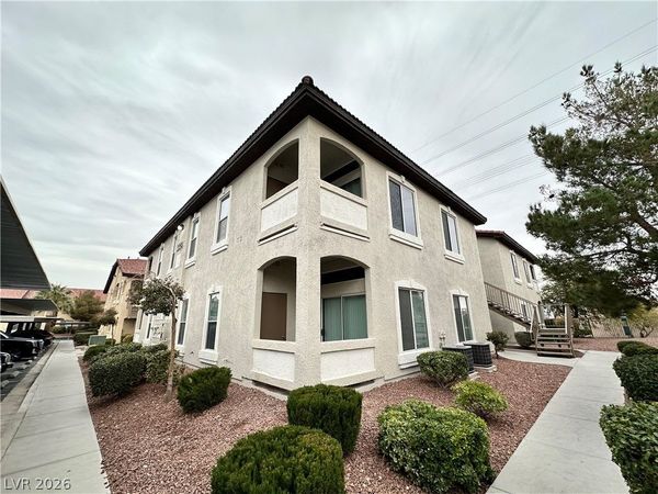 3354 Indian Shadow Street , Unit 203, Las Vegas, NV 89129