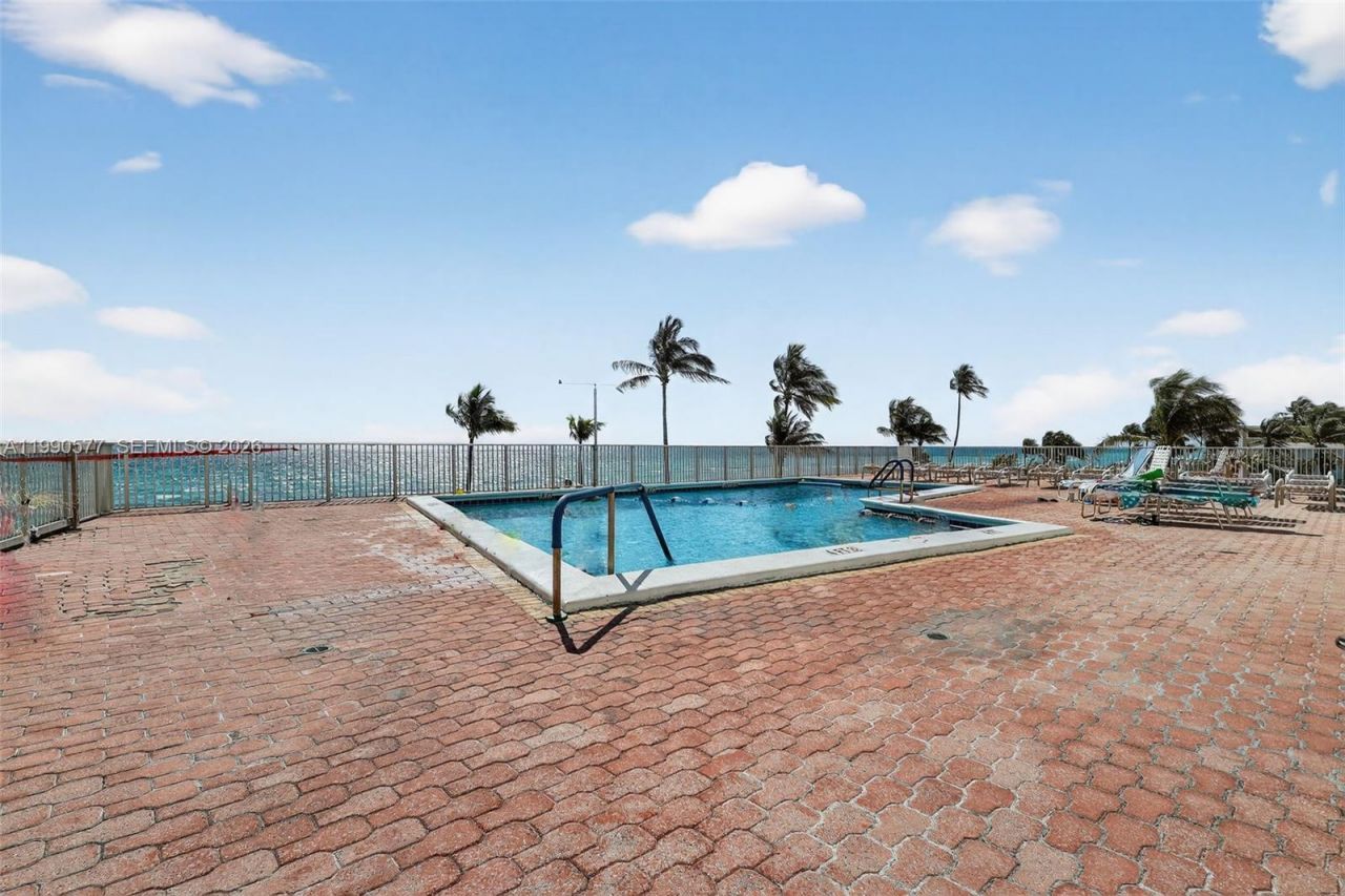 3111 N Ocean Dr , Unit 1002, Hollywood, FL 33019 Photo