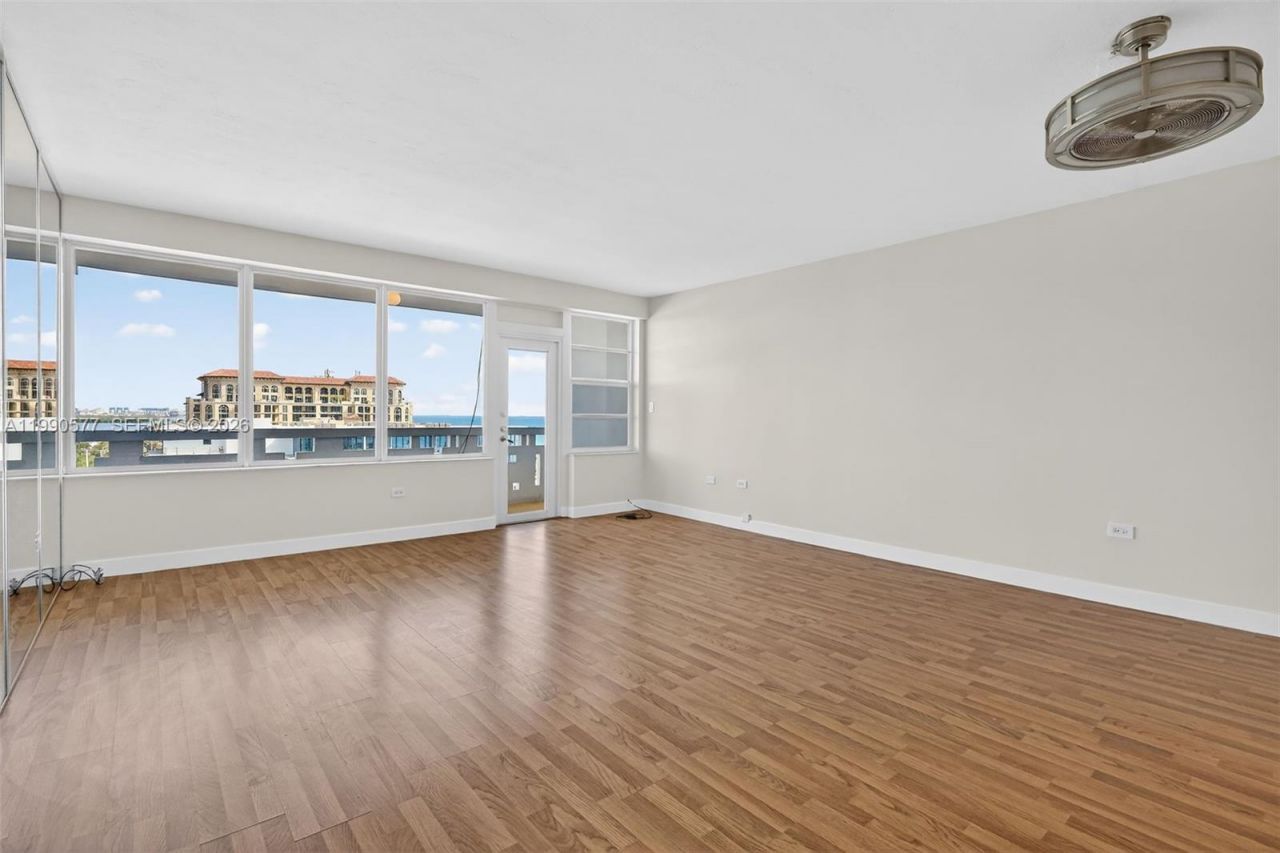 3111 N Ocean Dr, Unit 1002, Hollywood, FL 33019 Photo