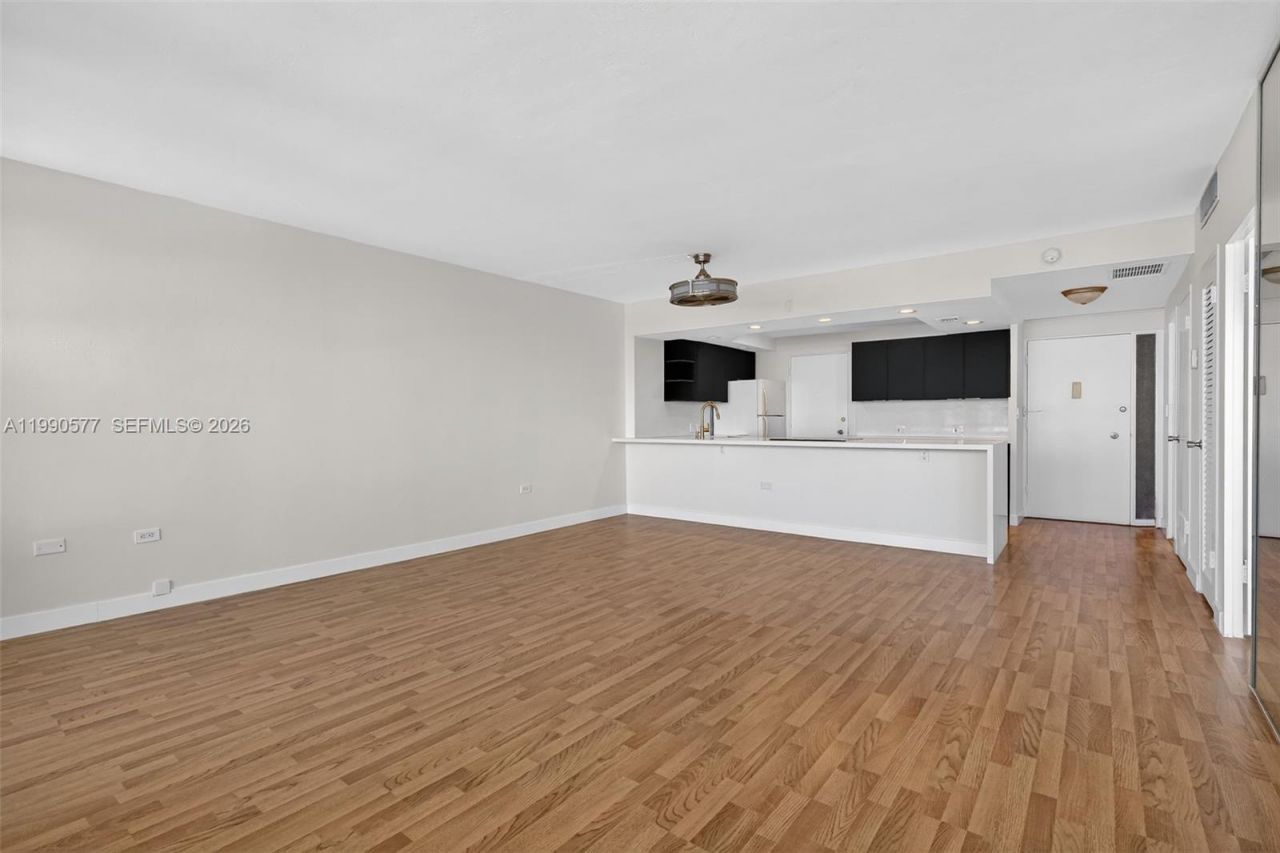 3111 N Ocean Dr , Unit 1002, Hollywood, FL 33019 Photo