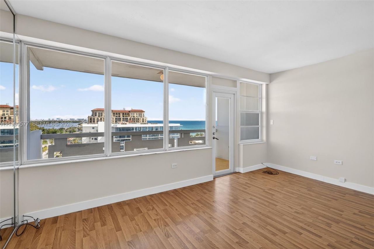 3111 N Ocean Dr , Unit 1002, Hollywood, FL 33019 Photo