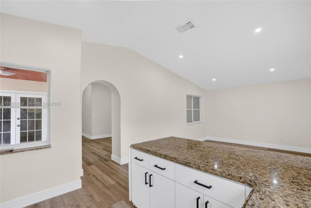 14750 SW 111th St, Unit 1, Miami, FL 33196 Photo