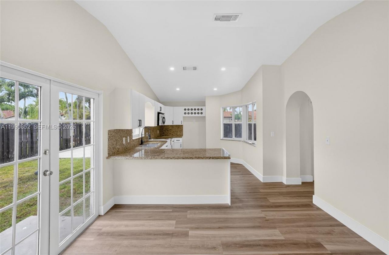14750 SW 111th St, Unit 1, Miami, FL 33196 Photo