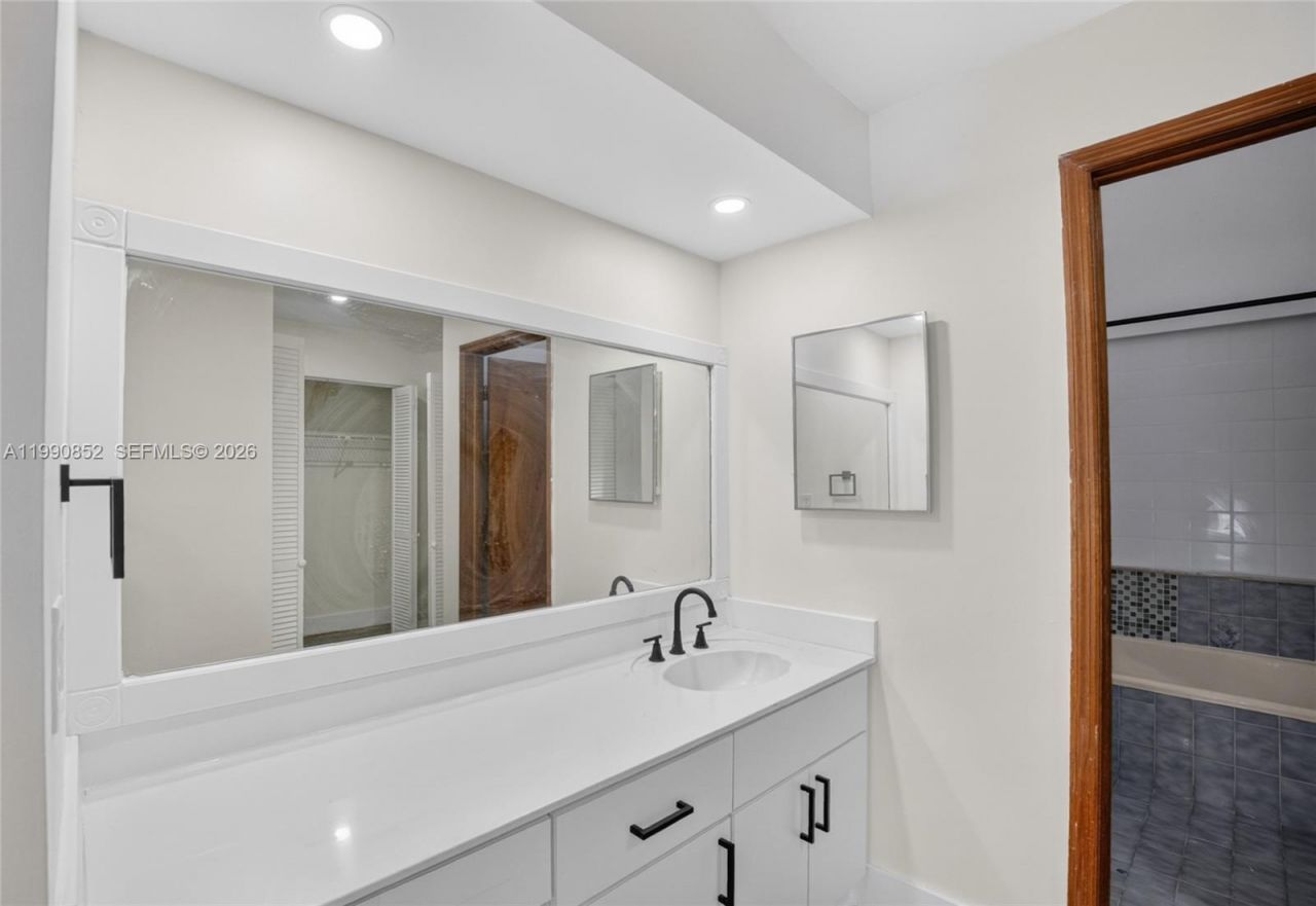14750 SW 111th St, Unit 1, Miami, FL 33196 Photo