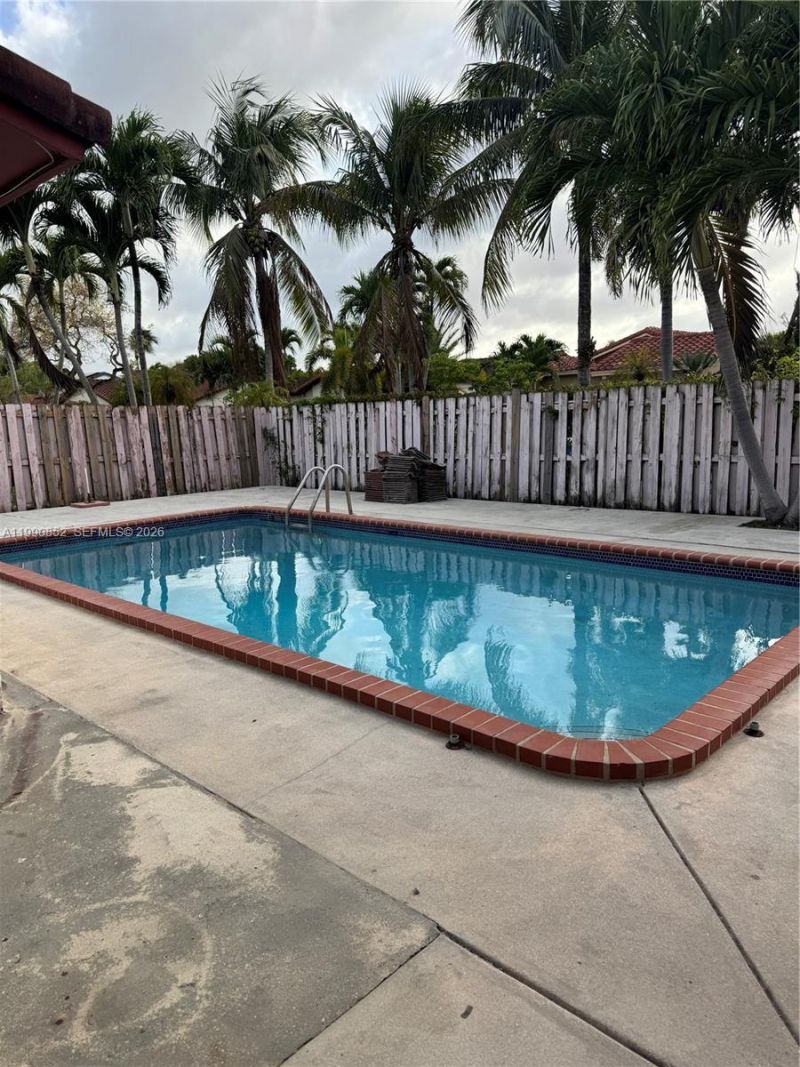14750 SW 111th St, Unit 1, Miami, FL 33196 Photo