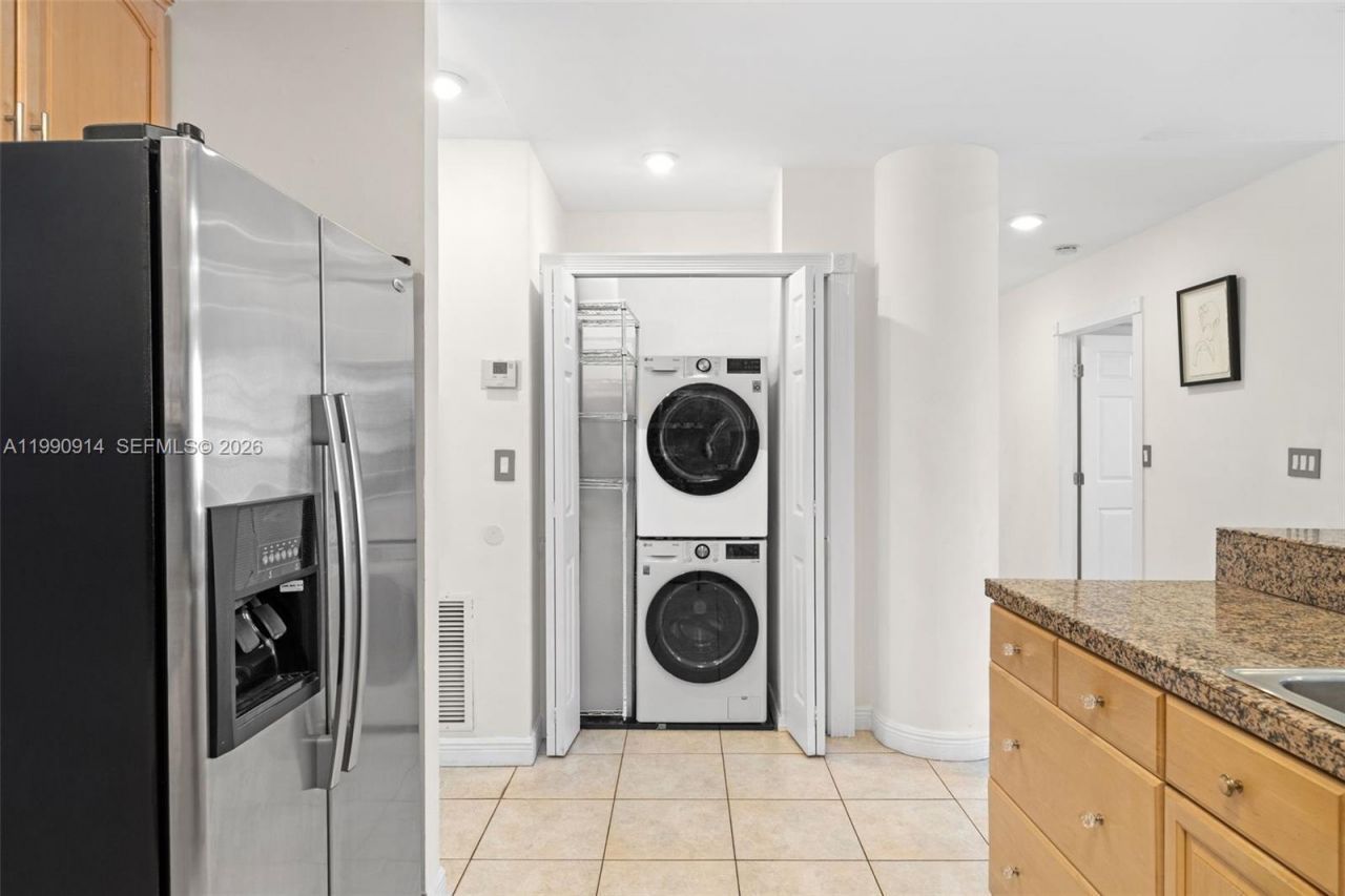 3725 S Ocean Dr , Unit PH18, Hollywood, FL 33019 Photo