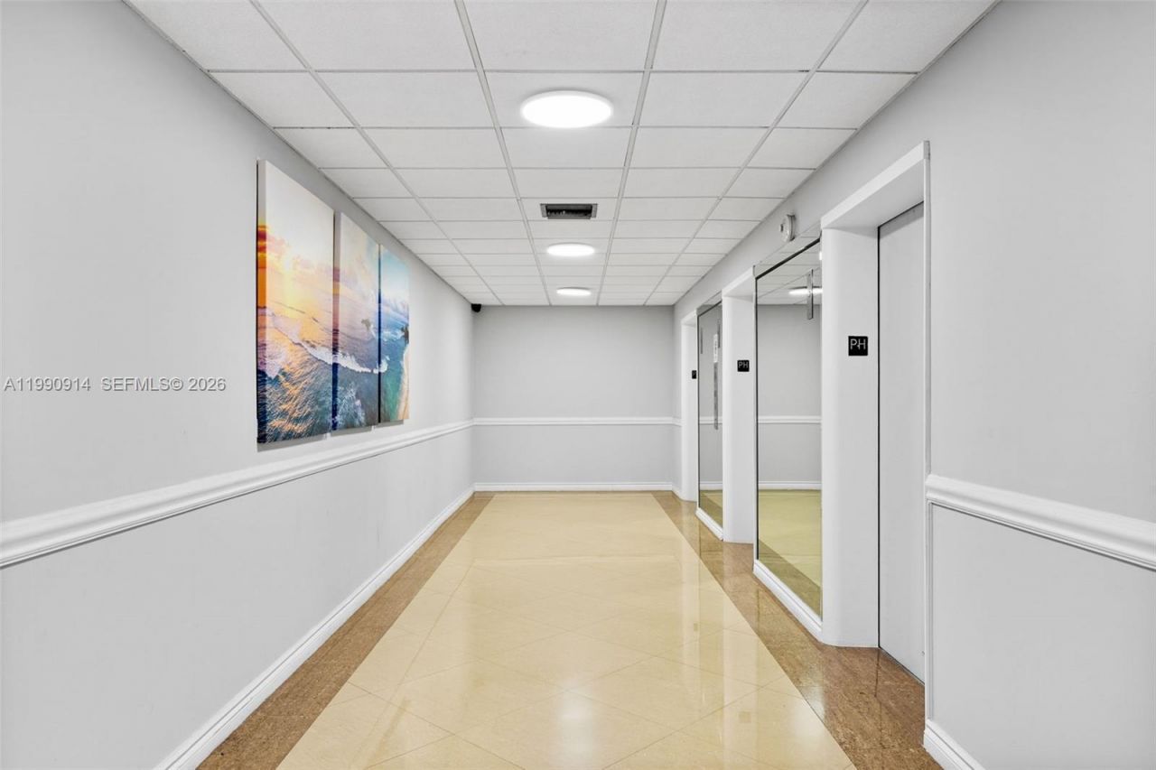 3725 S Ocean Dr , Unit PH18, Hollywood, FL 33019 Photo