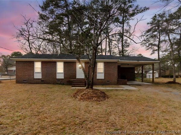 5861 Columbine Road , Fayetteville, NC 28306