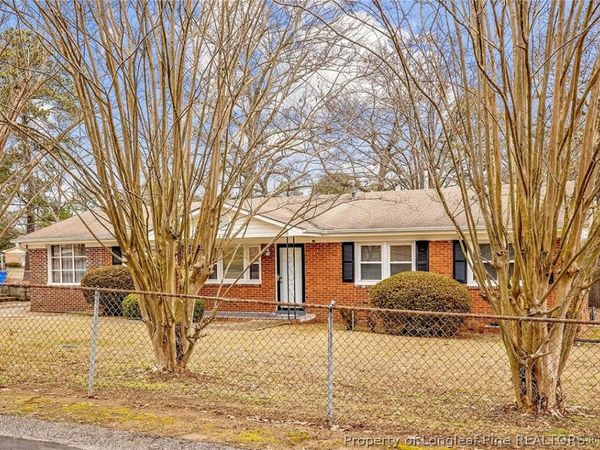 6132 Dandy Loop Road , Fayetteville, NC 28314