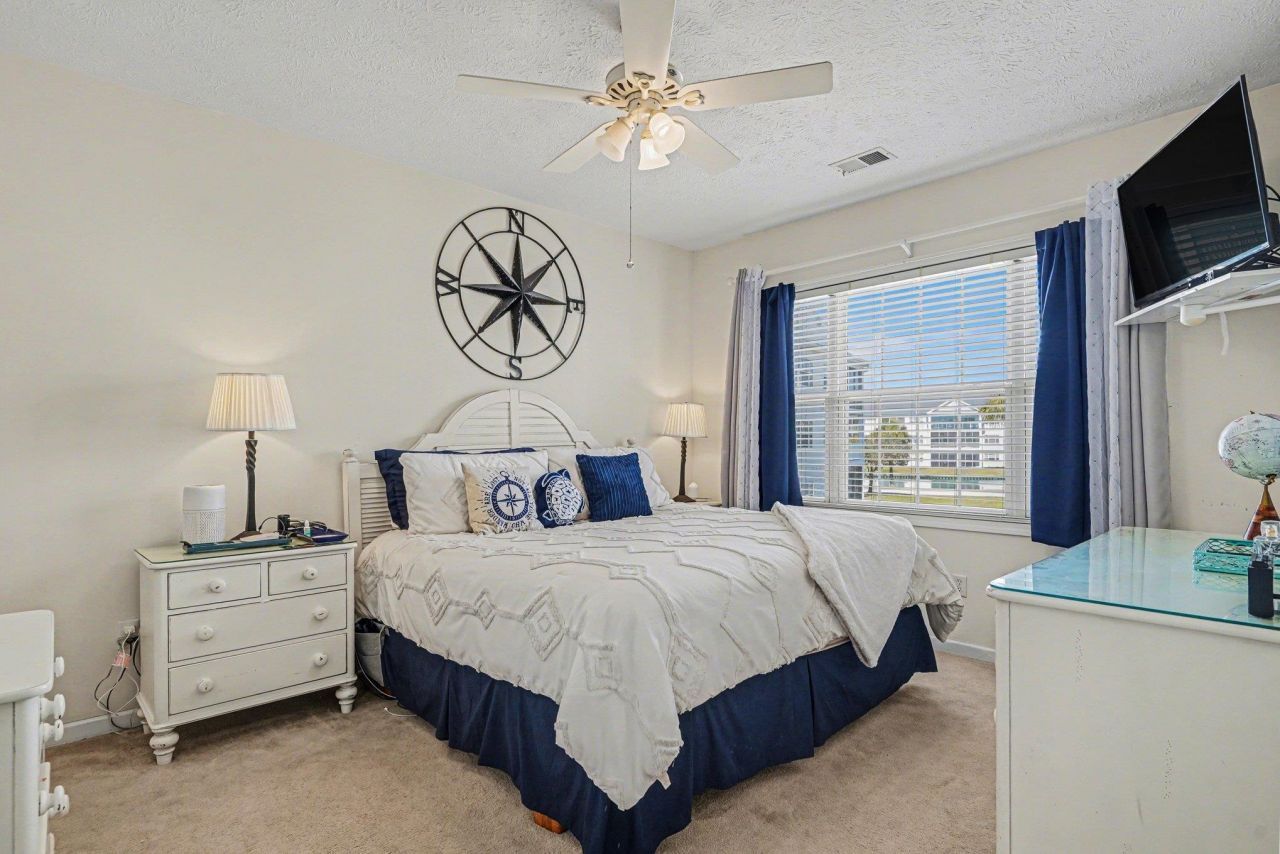 901 West Port Dr. Photo 18