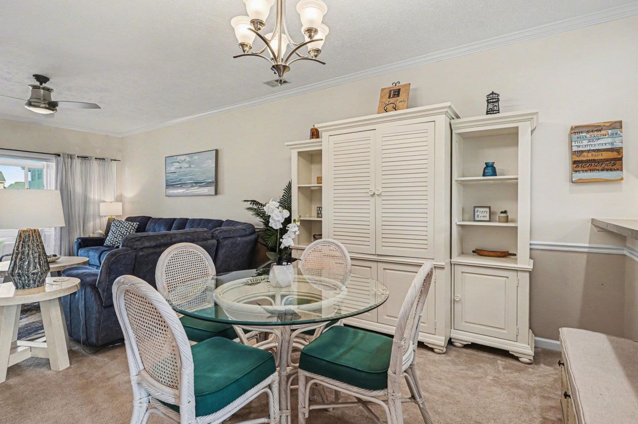 901 West Port Dr. Photo 7