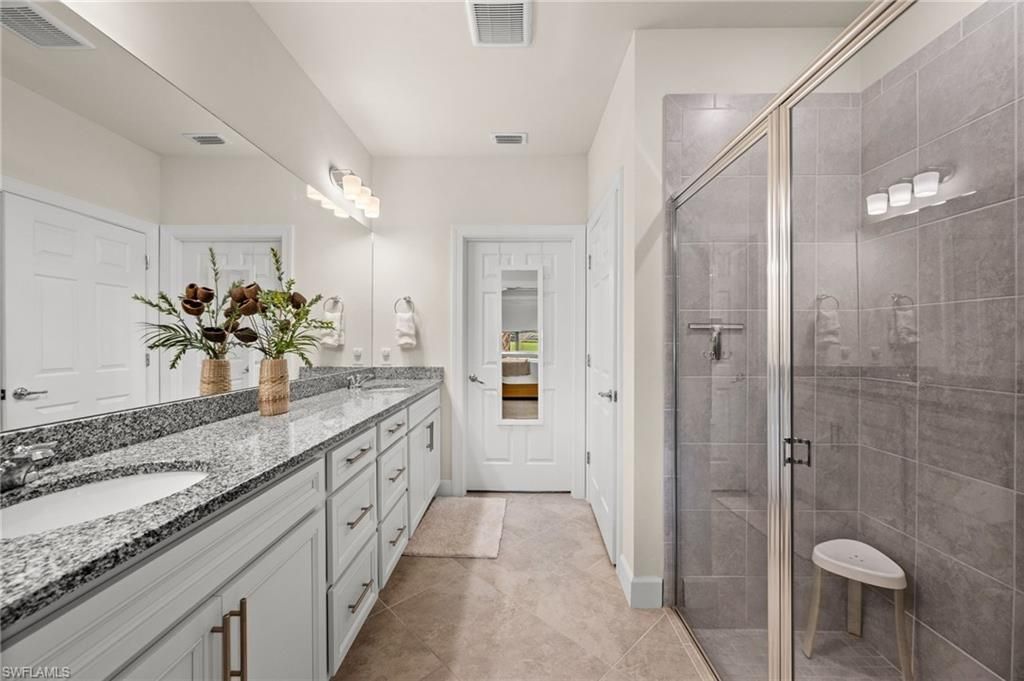 5690 Mayflower Way , Unit 606, Ave Maria, FL 34142 Photo