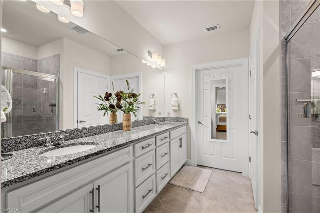 5690 Mayflower Way , Unit 606, Ave Maria, FL 34142 Photo