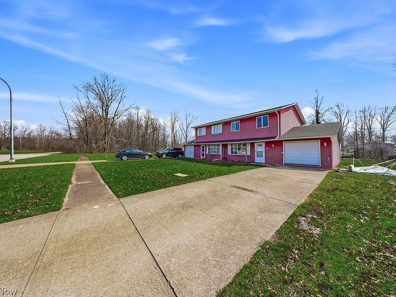 508 Wood Street, Elyria, OH 44035 Photo 3