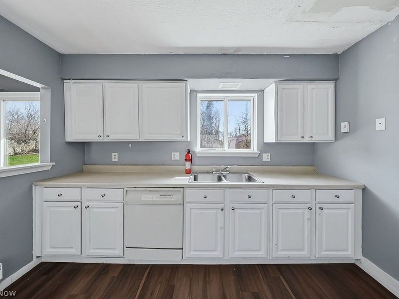 508 Wood Street, Elyria, OH 44035 Photo 9