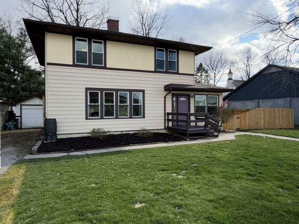 115 Maple Avenue, Walworth, WI 53184