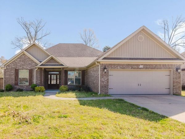 3236 Dapple Gray Road, Benton, AR 72015