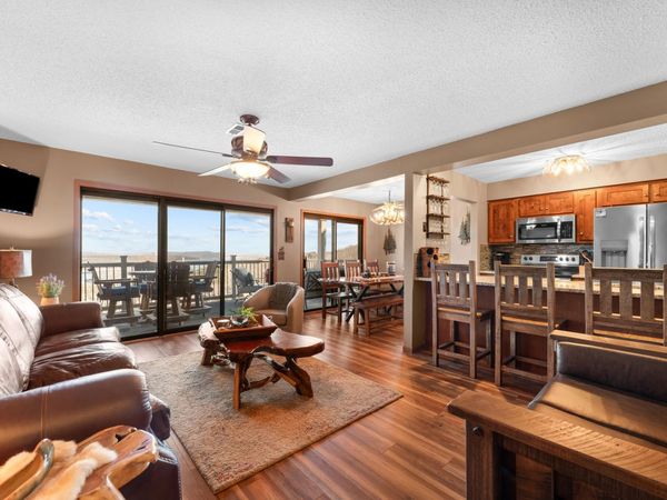 1 Treehouse Lane , Unit 4, Branson, MO 65616