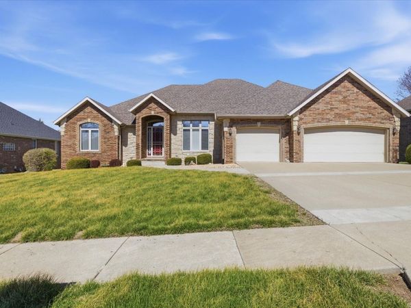 3233 Shady Glen Street, Springfield, MO 65804