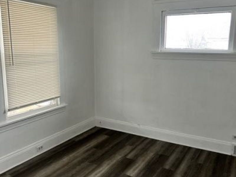 3105 Roanoke Avenue, Cleveland, OH 44109 Photo 12